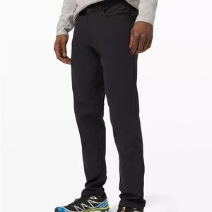 Lululemon ABC Pants in black - Size 32x32